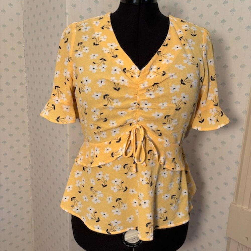 SOLD Monteau floral peplum top - yellow